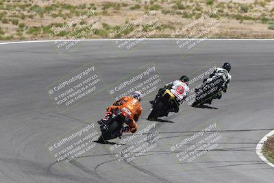 media/Apr-20-2025-AHRMA (Sun) [[393a79c373]]/Race/Group 7/Turn 4b/